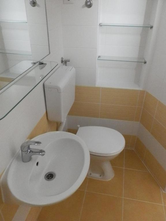 Apartments Potts Point ماكارسكا الغرفة الصورة